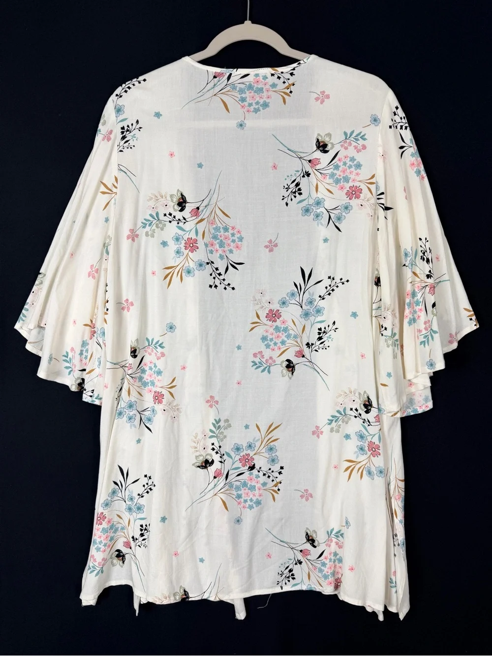ANDREE BY UNIT Cream Floral Kimono Robe Coverup with Pink & Blue Accents Large